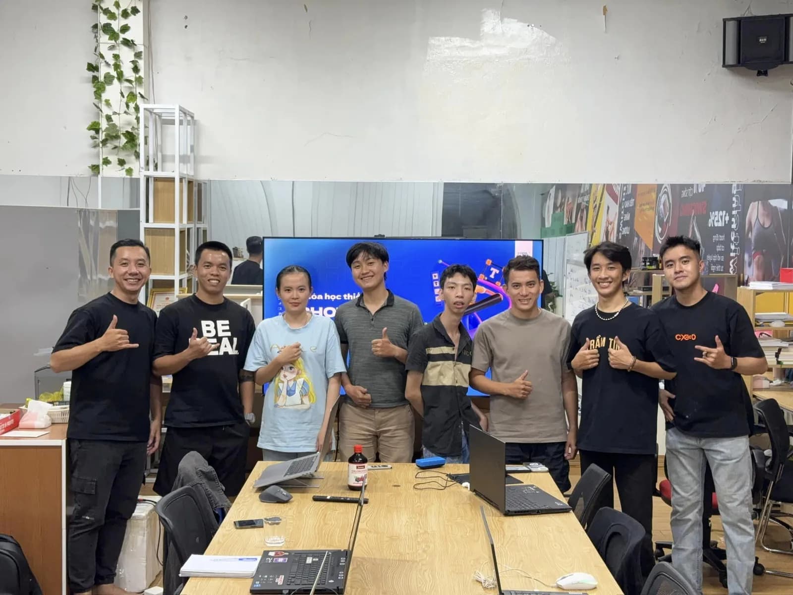 Khoảnh khắc trong lớp Photoshop tại Huy Academy